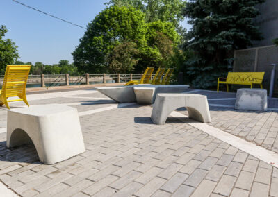 Park stools made of concrete